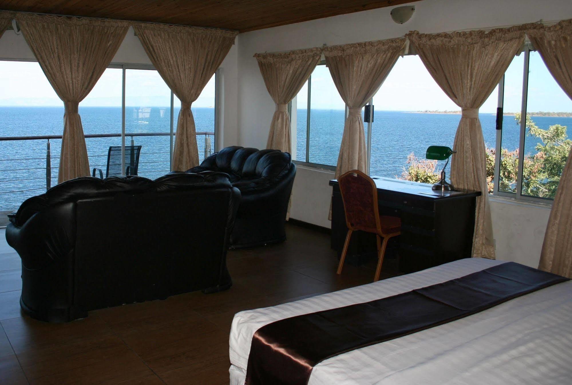 Lake Safari Lodge Siavonga Esterno foto