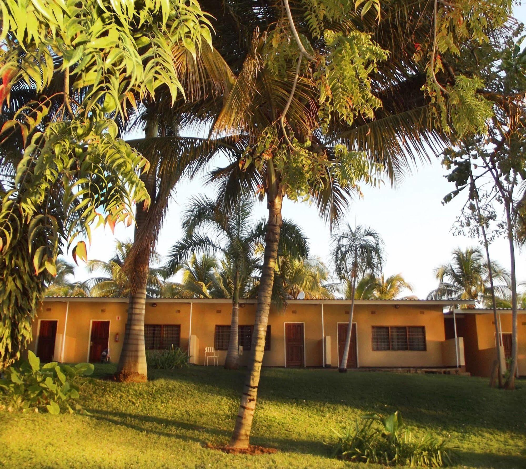 Lake Safari Lodge Siavonga Esterno foto